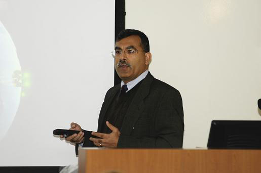 Sunil Ahuja at podium