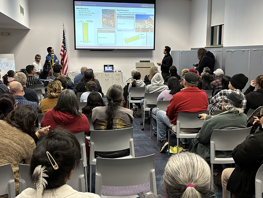 UTSA researchers present heat island data to Historic Westside residents.