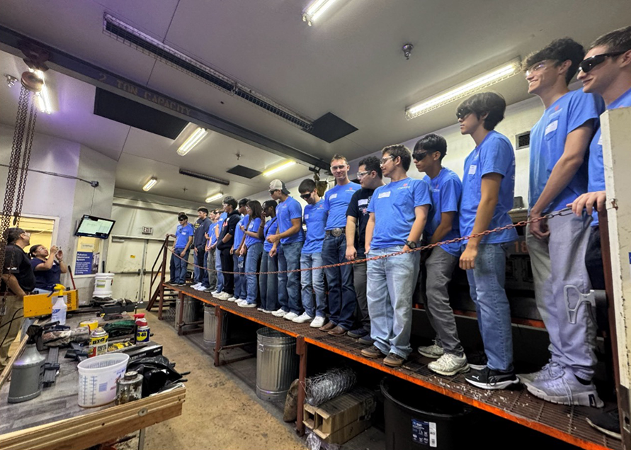 Students and faculty of the Klesse College Summer Bridge Program